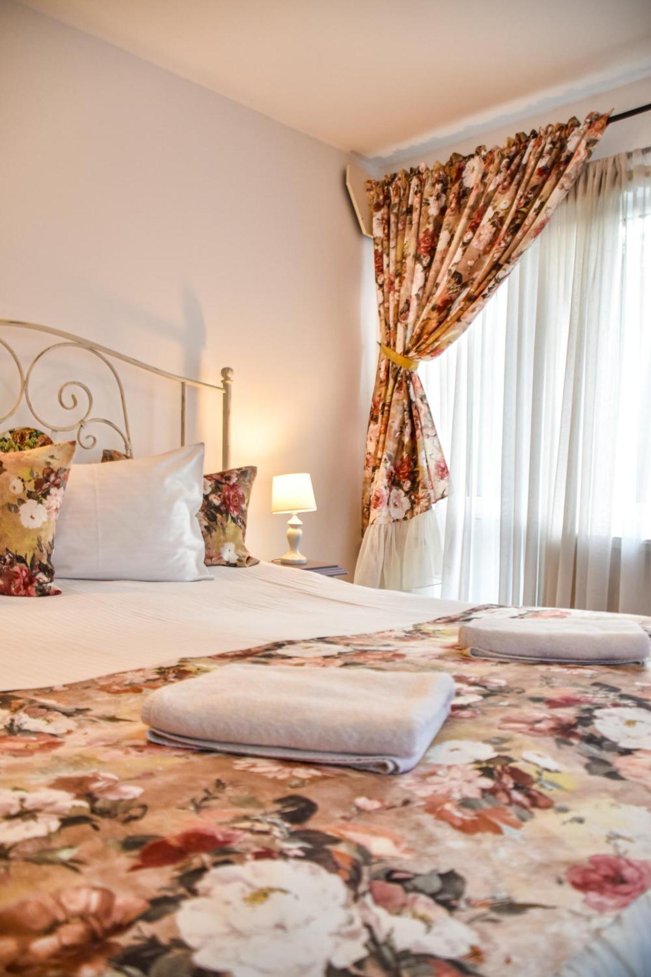 Casa Georgea Villa Săcele Dış mekan fotoğraf